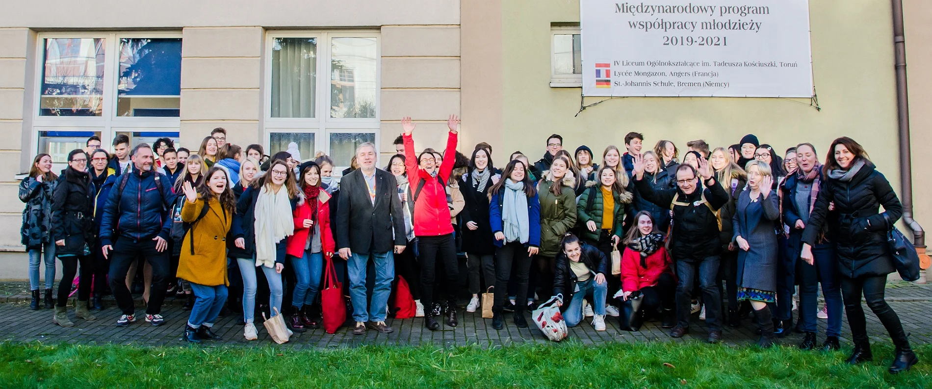 zdjęcie z uczestnikami projektu Erasmus+