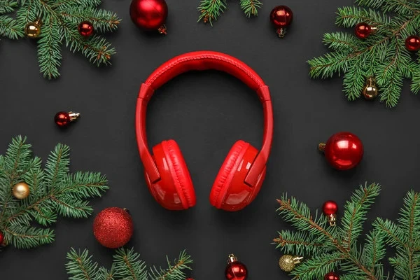 Audiobook pod choinkę - wypożycz i słuchaj