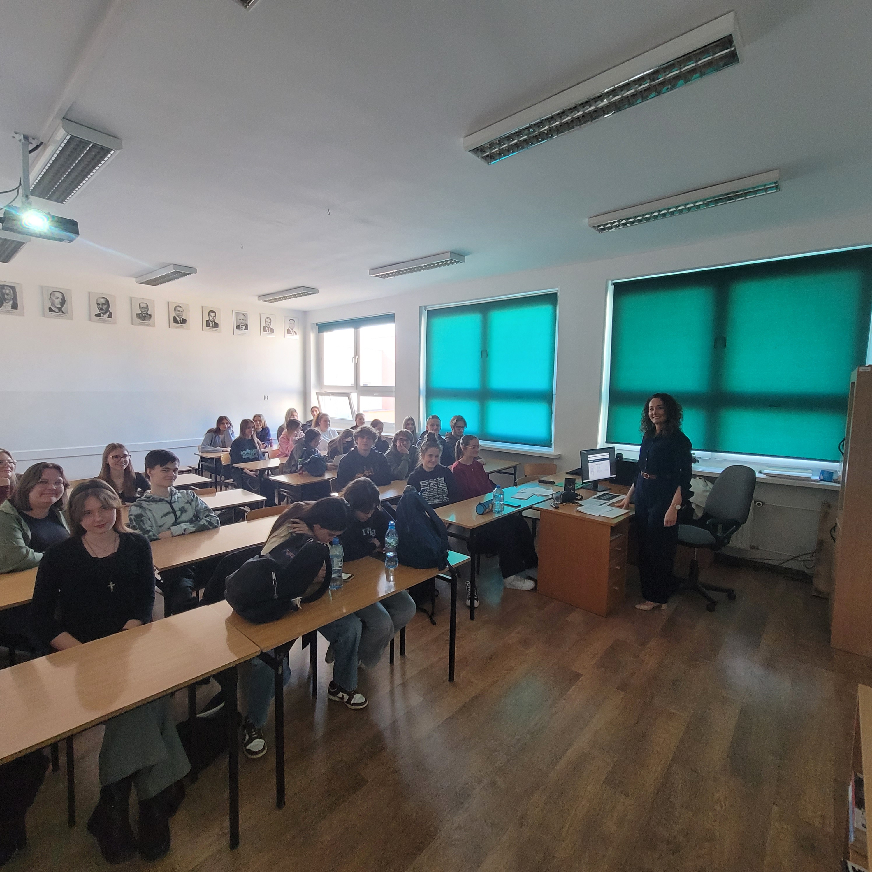 Lekcje z prawnikami z okazji Dnia Edukacji Prawnej