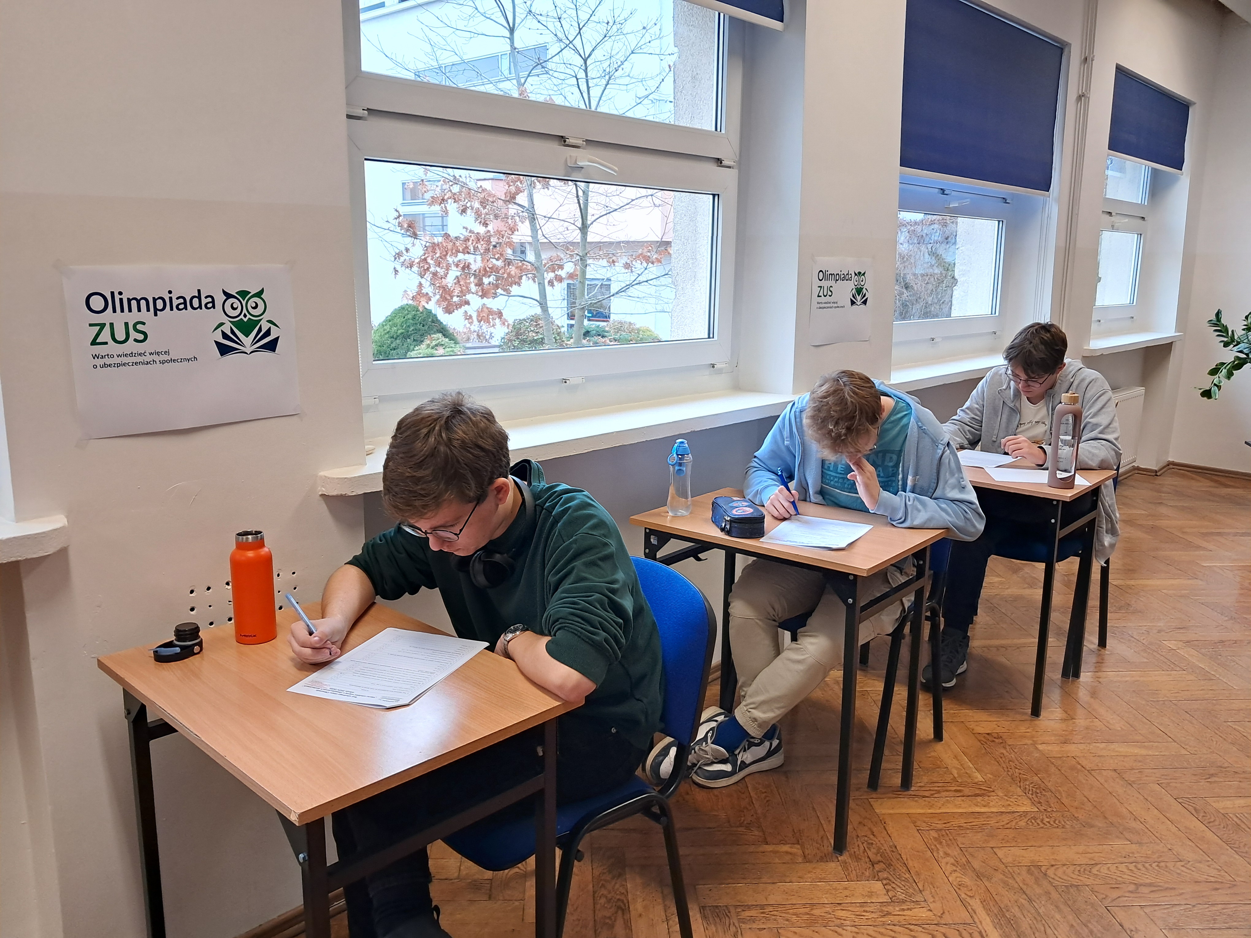 Kolejny ekonomiczny sukces uczniów IV LO.