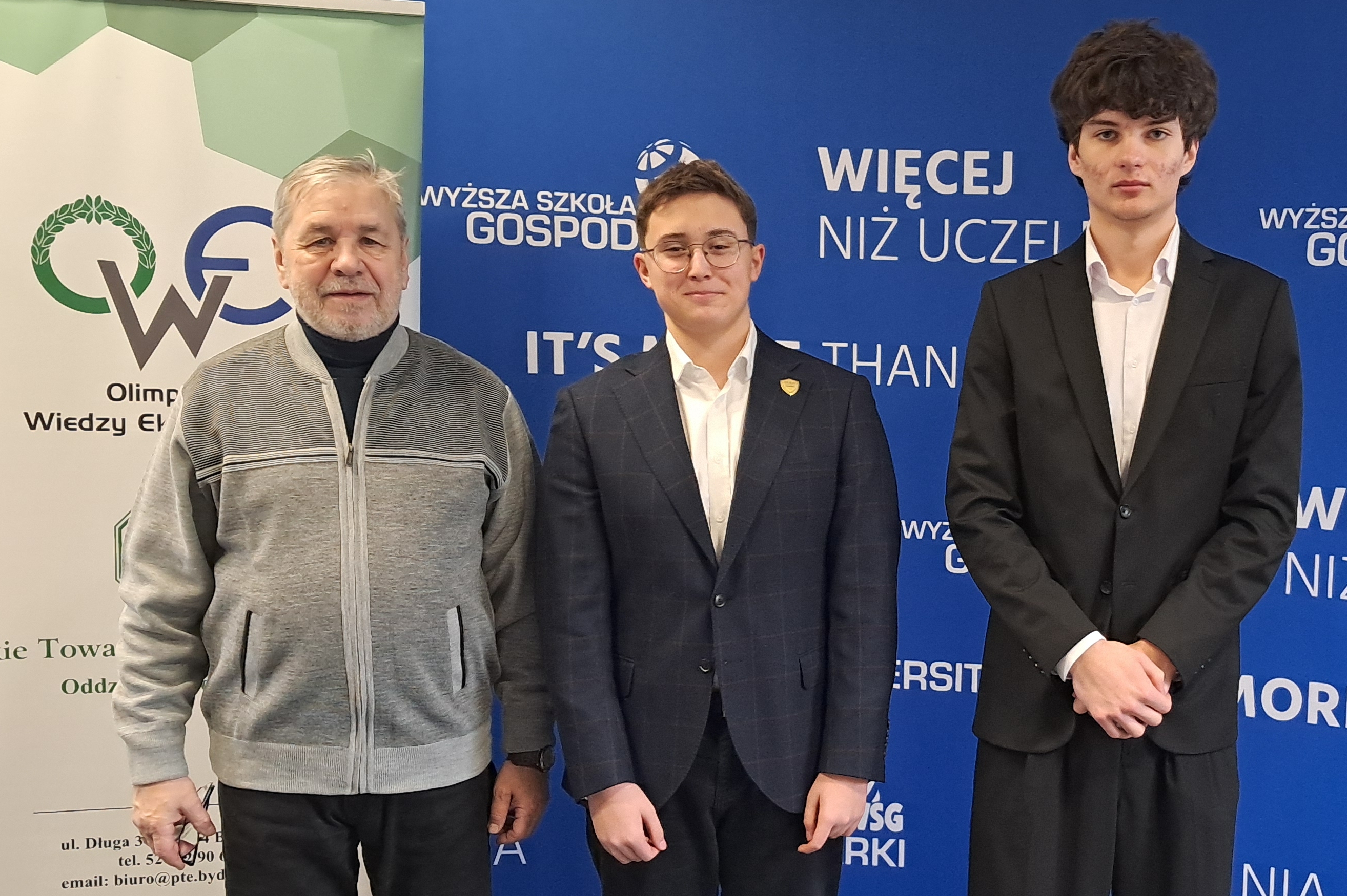 Zawody okręgowe Olimpiady Wiedzy Ekonomicznej.