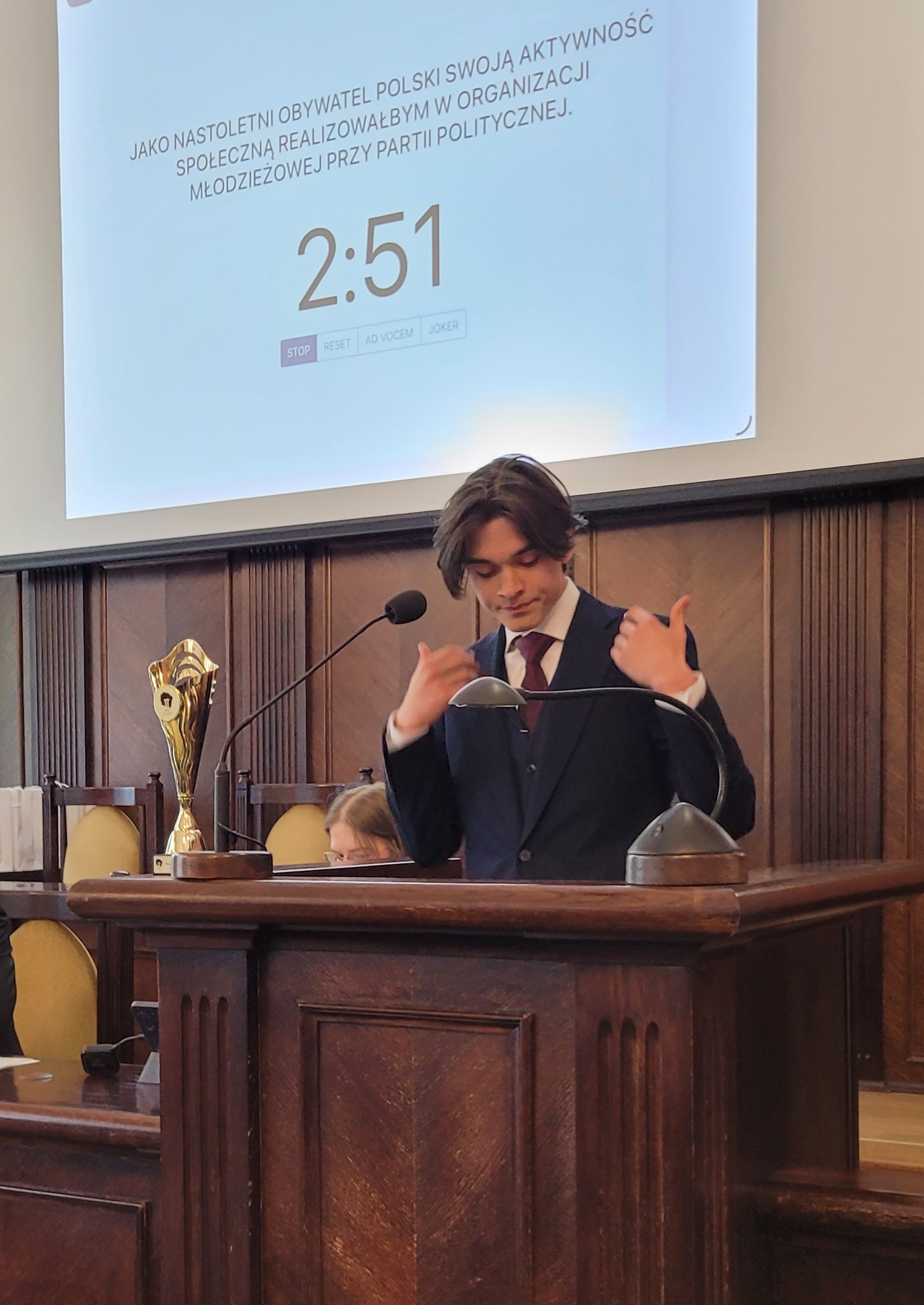 Tytuł mistrzowski w Toruńskiej Lidze Debat Oksfordzkich jest nasz!